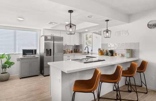 Horizons On Camelback House | Westgate Wonder! With Pool, Putting Green, newly remodeled!