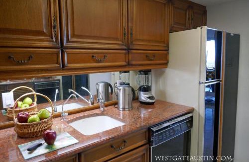 Capitol District House | WestgateAustin - Downtown Austin, Capitol Next Door, 30 Day Rental