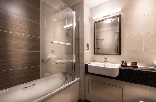 Hopwood Hotel | Westmead Hotel
