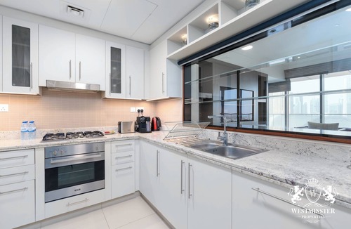 Downtown Dubai Apartment | Westminster Boulevard Point