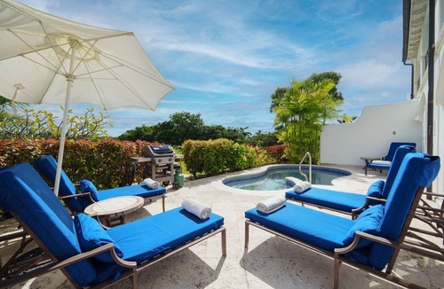 Merlin Bay Villa | Westmoreland Villa with Pool and Golf Views - Cherry Red (3 bed)