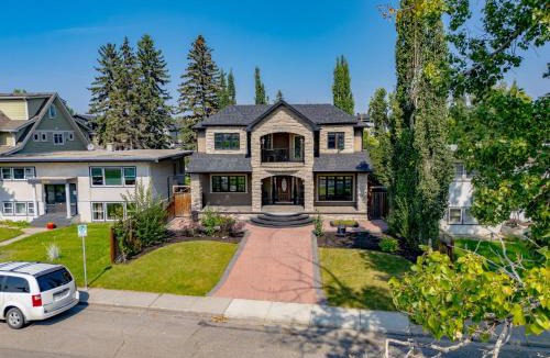 Kensington House | Westmount River Inn