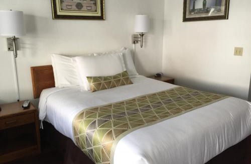 Brookings Hotel | Westward Inn