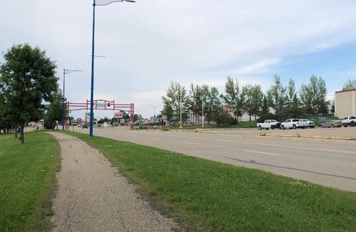 Drayton Valley Hotel | Westwind Motor Inn Hotel