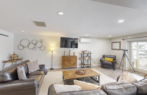 Depoe Bay House | Whale Watchers -Lower