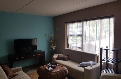 Seaview Apartment | Whalestone