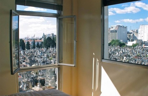 Recoleta Condo | What a View! Great Location, Wi-Fi, 2 Blocks to Subway