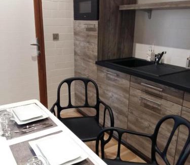Saint-Vulbas Hotel | What Else Hotel