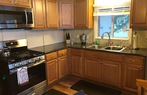 Kalkaska Cabin | Wheeler Lake House: Lake Life at Its Best – Dive Into Summer Fun!