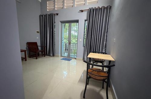 Krong Kaeb Apartment | Wheelezz
