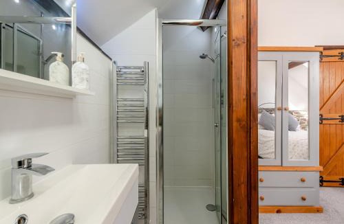 Ferryside House | Wheelwright Barn