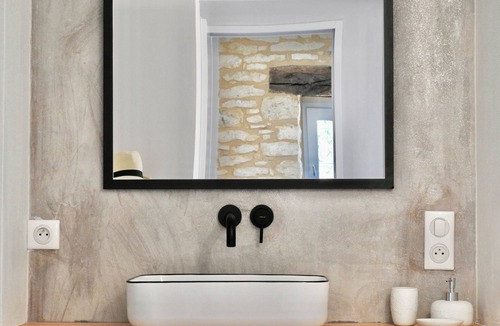 Blanquefort-sur-Briolance House | Where authenticity meets the comforts of today. Pet friendly!