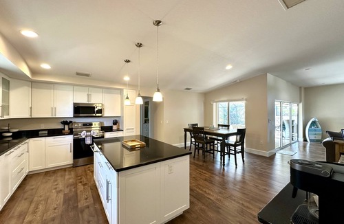 Bay Harbor Estates House | * Where beach days, pool nights, and unforgettable memories begin! *