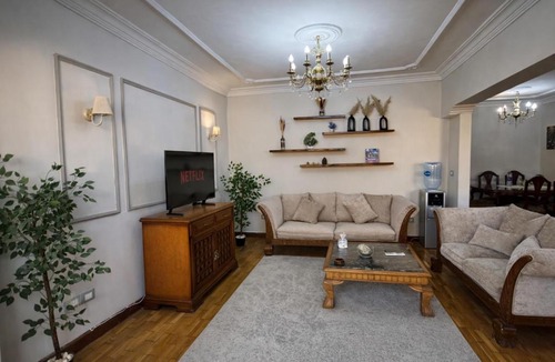 Heliopolis Apartment | Where landsacpe view meets Luxury-10 mins from Cairo international Airport