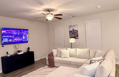 East Point House | Where Modern ElegancenMeets Comfort!