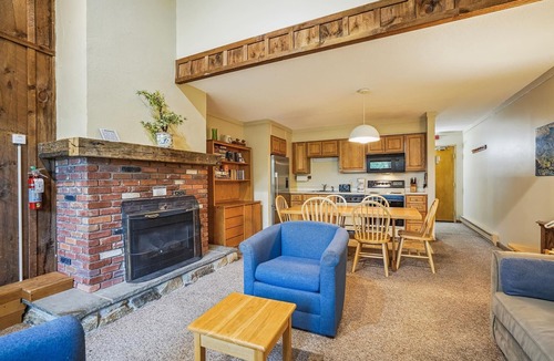 Killington Condo | Whiffletree E8: 3-Bedroom Condo with Ski Access, Shuttle, and Fireplace