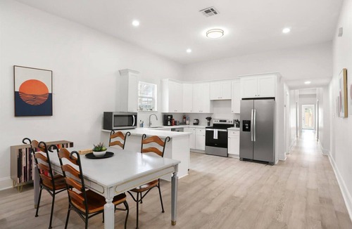 Mid-City House | Whimsical 5BD | Pool |Parking| Streetcar Location!