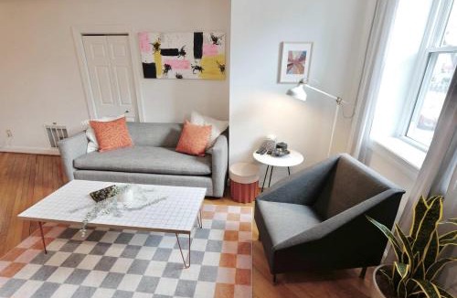 Capitol Hill House | Whimsical Cottage in Eastern Market