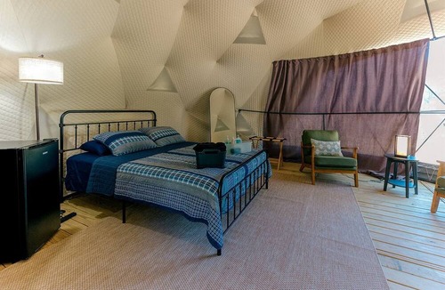 Gilboa House | Whimsical Dome Escape Amid the Majestic Mountains and Enchanting Rivers of New York