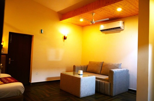 Kasauli Bed & Breakfast | whispering heights