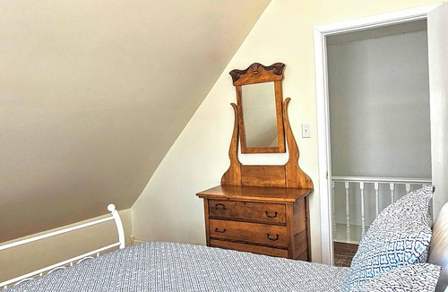 Charlotte's Shore House | Whispering Meadows Manor is a 4 bedroom 1.5 bath country home