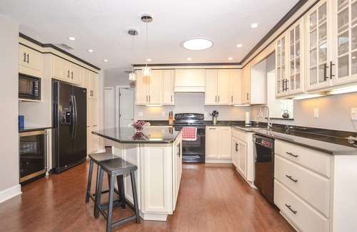 Oceanside Village House | Whispering Palms - Beach-Side Pool Home