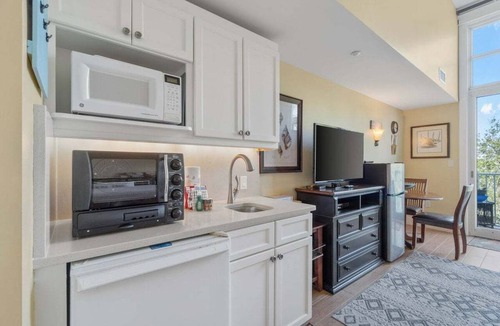 Baytowne Wharf Condo | Whispering Palms 3501-Retreat-Sleeps 4
