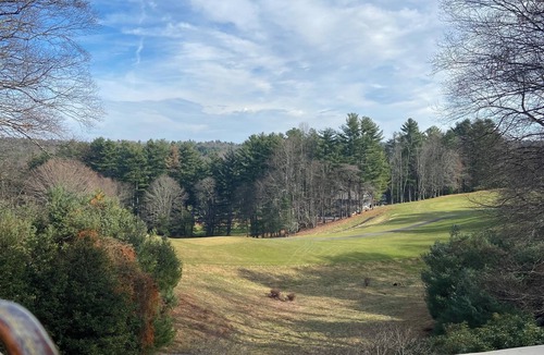 Roaring Gap Cottage | Whispering Pines Cottage Near Blue Ridge Pkwy