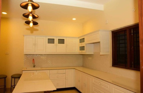West Mere Villa | Whispering Pines