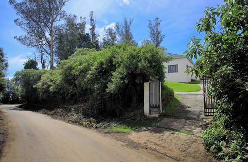 West Mere Villa | Whispering Pines