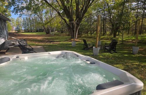 Warroad House | Whispering Pines