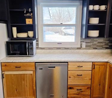 Warroad House | Whispering Pines