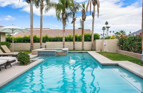 Montelena House | Whispering Wells - Private Pool