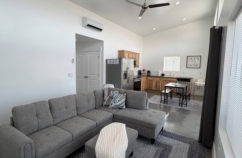 Glenwood House | Whispering Willow #3 at The Hidden G Spot Villa's