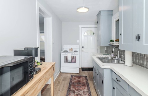 Indiana Apartment | Whispering WillowBnB – Cozy Central Stay Near IUP in Indiana, PA