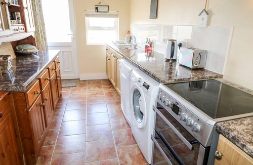 Carndonagh Cottage | WHISPERING WILLOWS - THE BUNGALOW in Carndonagh, County Donegal