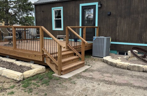 Pfeifer House | Whispering Wind Cabin where peacefulness and relaxation surrounds you