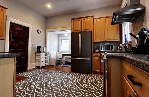 New Bern House | Whistle stop- Charming 4-bedroom house in New Bern