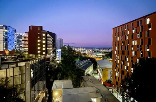 Grafton Apartment | Whitaker Wish- Spacious, city based apartment with carpark