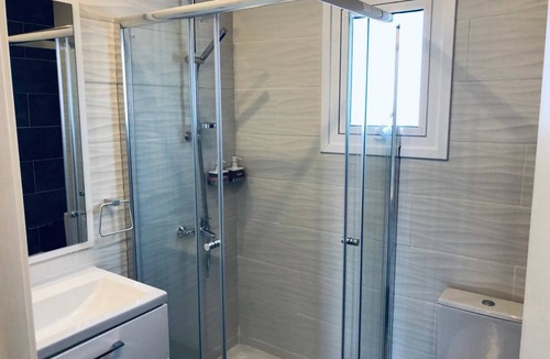 Larnaca City Centre Hotel | White 11