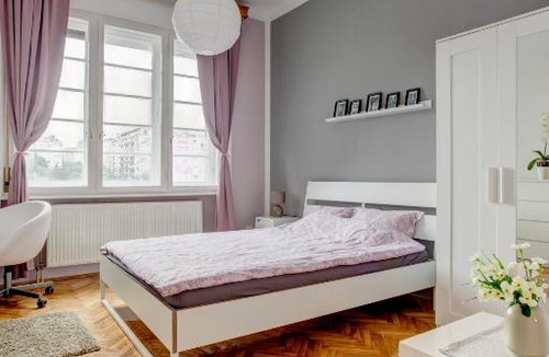 Slavija Apartment | White apartment