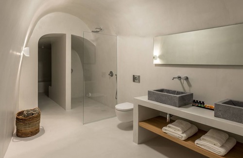 Fira House | White Ark - Adults Only