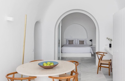 Fira House | White Ark - Adults Only