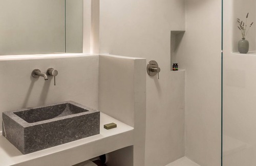 Fira House | White Ark - Adults Only