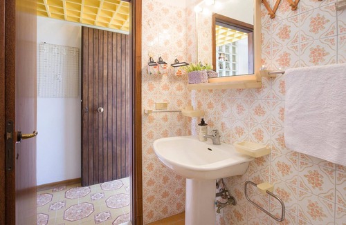 Fabrizio Apartment | White beaches, licorice and citrus groves.