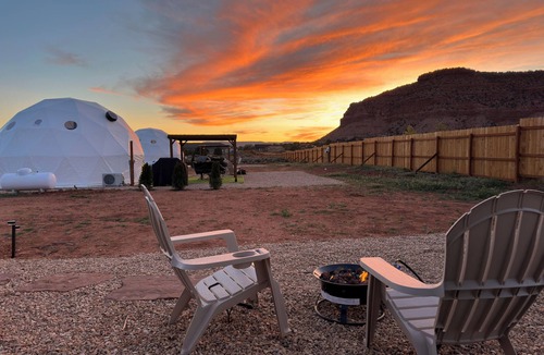 Kanab House | White Camel - Dome #3