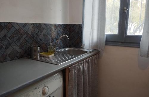 Leros House | White Cat