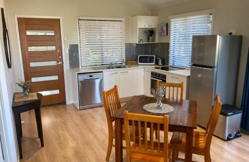 Wootha House | White Cedar Cottage