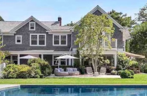 Village of East Hampton House | White Contemporary in Classic Estate SOH for 3 max