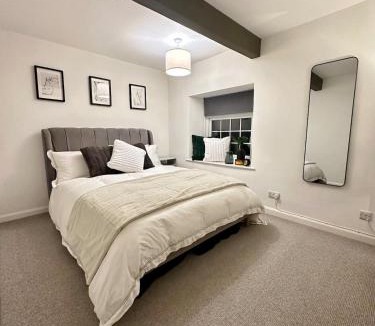Exelby House | White Cottage Exelby